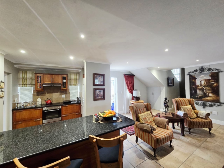 3 Bedroom Property for Sale in Kingswood Golf Estate Western Cape
